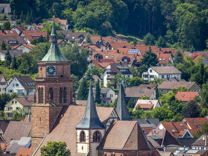 katholische Stadtkirche Peter und Paul von oben