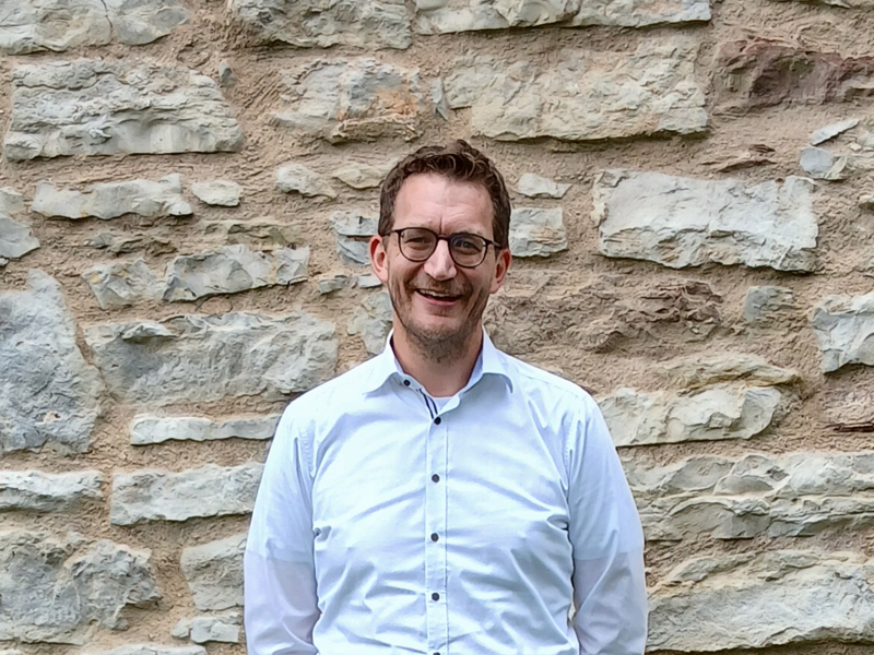 Portraitfoto von Andreas Bauer
